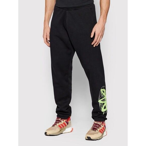 NEW Adidas Graphics Behind The Trefoil Pants Joggers Sweatpants Black Mens 2XL - Picture 1 of 7